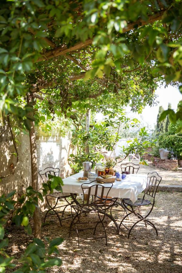 Villa Agriturismo Biologico Ebbio Monteriggioni Exterior foto